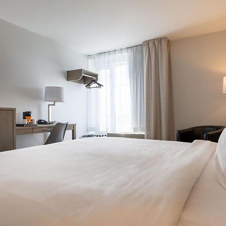 Repotel Henri IV Quebec Buitenkant foto